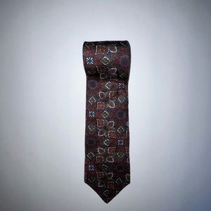 𝅺Halston Silk Tie 100% Italian Silk Burgundy